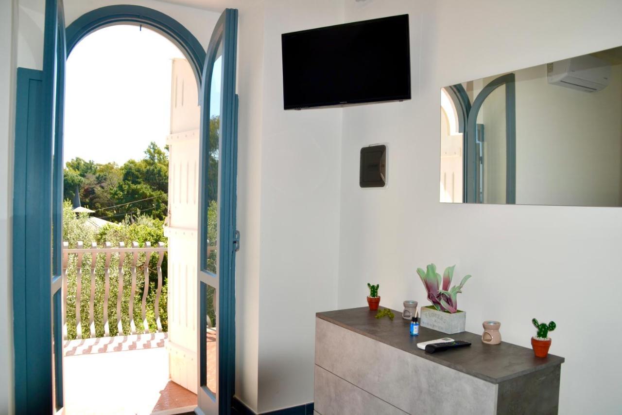 Sperlonga Paradise Suites 500M Dal Mare In Estate Servizio Navetta Per Sperlonga Centro Kültér fotó