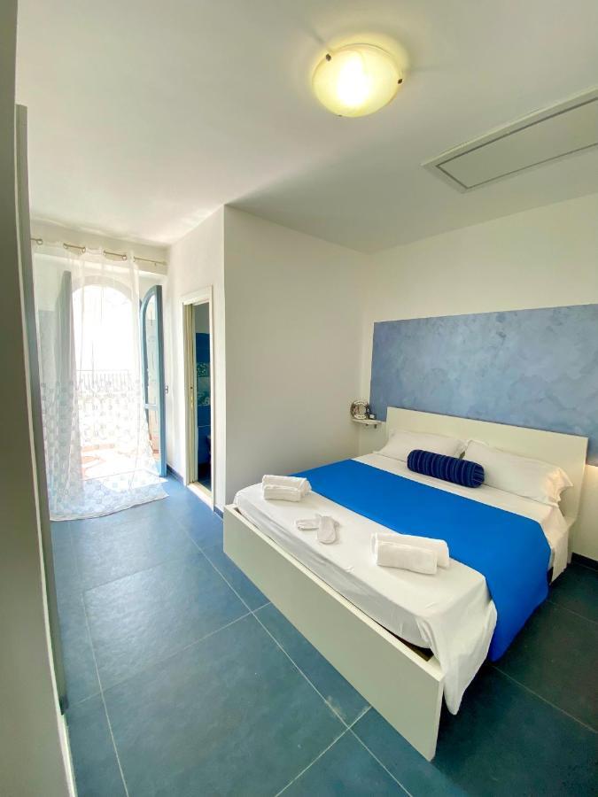 Sperlonga Paradise Suites 500M Dal Mare In Estate Servizio Navetta Per Sperlonga Centro Kültér fotó