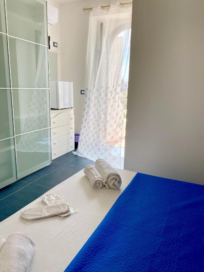 Sperlonga Paradise Suites 500M Dal Mare In Estate Servizio Navetta Per Sperlonga Centro Kültér fotó