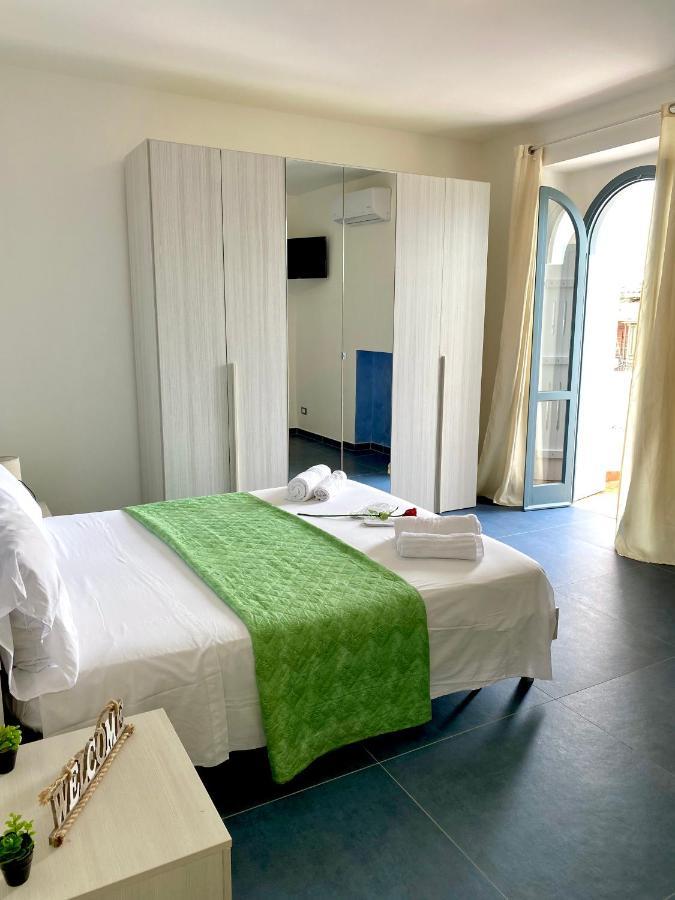 Sperlonga Paradise Suites 500M Dal Mare In Estate Servizio Navetta Per Sperlonga Centro Kültér fotó