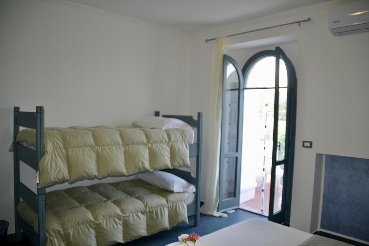 Sperlonga Paradise Suites 500M Dal Mare In Estate Servizio Navetta Per Sperlonga Centro Kültér fotó